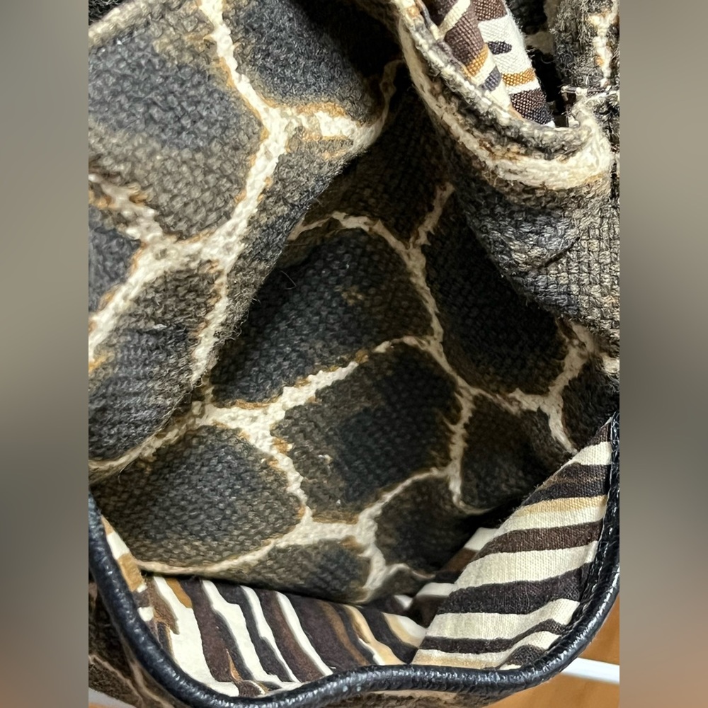 Brighton Giraffe Print Hobo Bag Retired EUC - Picture 10 of 16